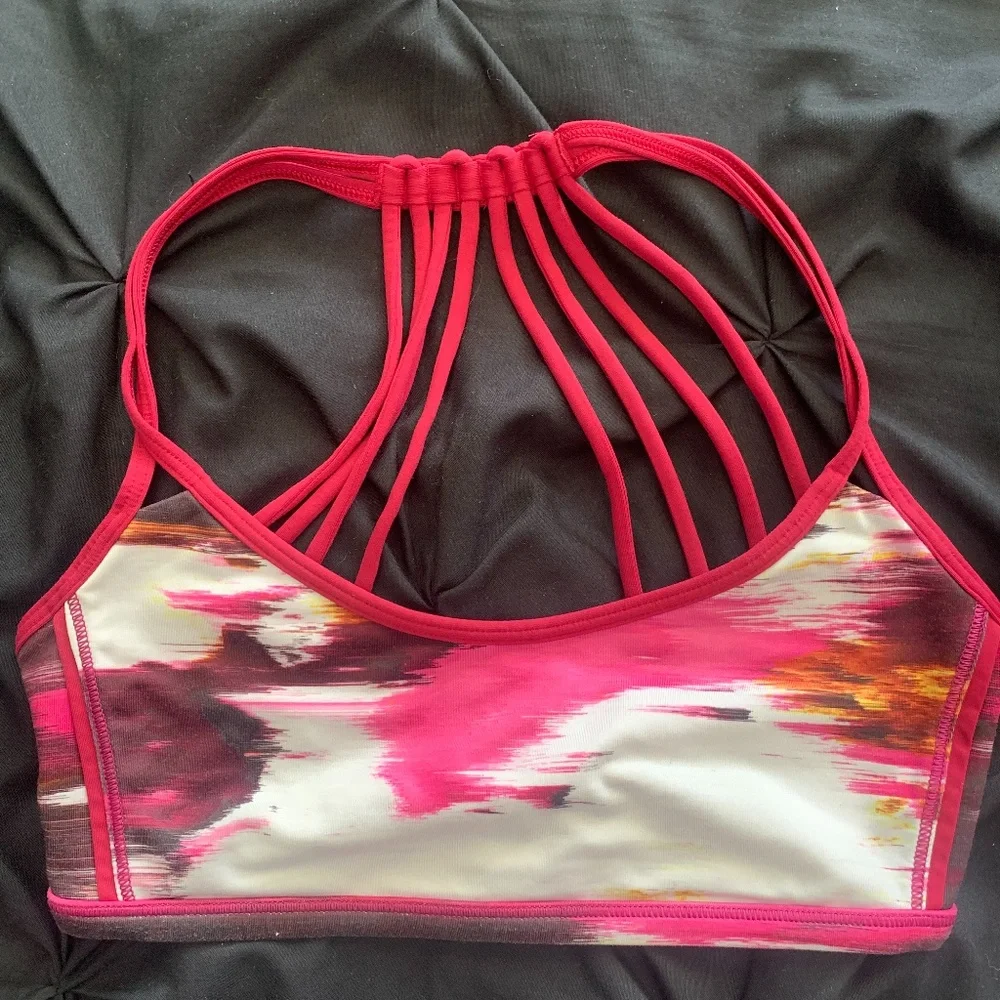 Lululemon Sports Bra - Picture 1 of 2